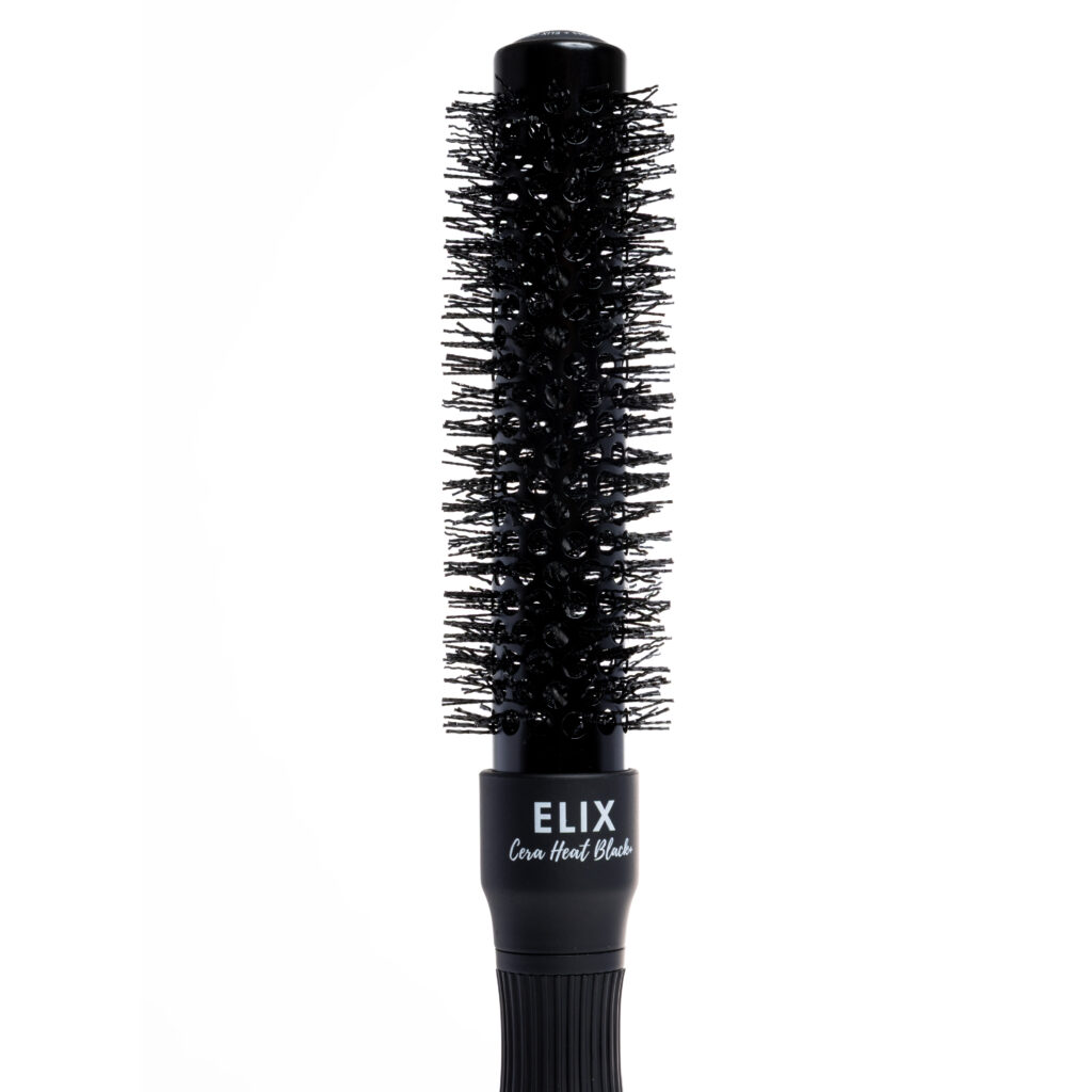 Czarna okrągła szczotka do włosów Sister Young ELIX Cera Heat Black+ 25 mm na białym tle